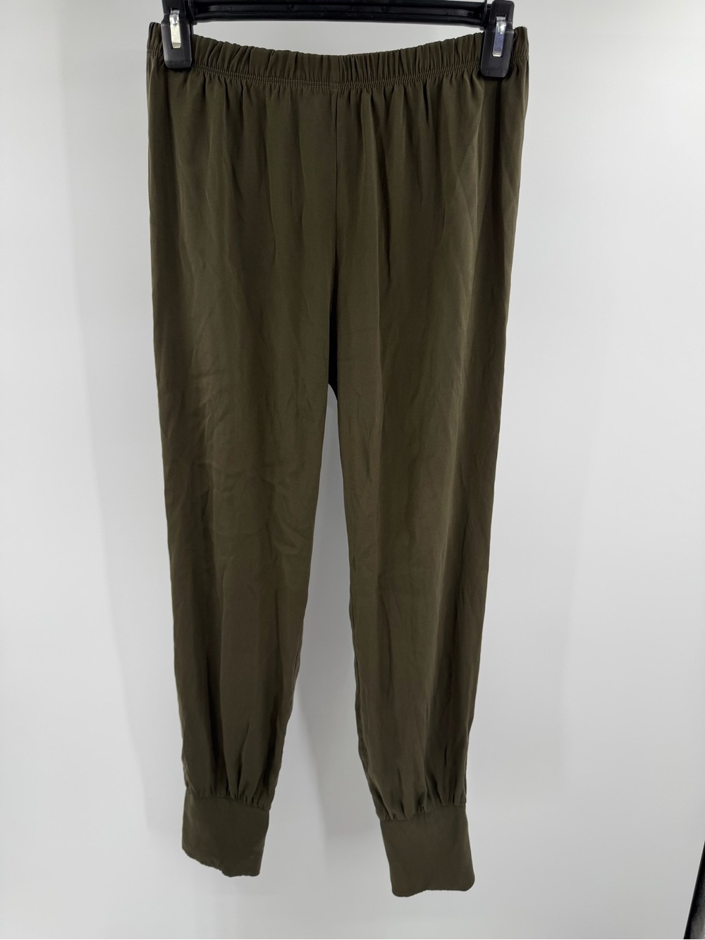 Alasdair Olive Green Silk Tulip Ankle Jogger Pant Size S/M Quiet Luxury
